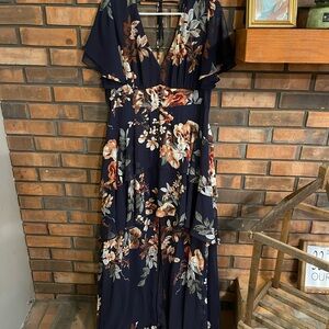 Lulu's Navy Floral Maxi Dress